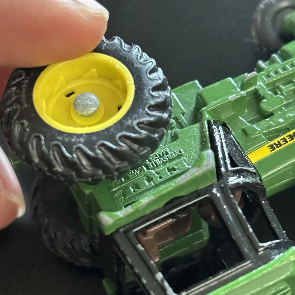 Vintage John Deere Diecast Tractor Metal Toy‎ 3
